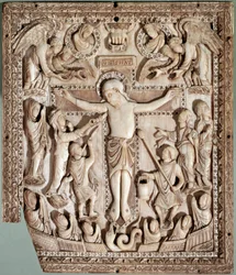 Crucifixion, relief en ivoire de l