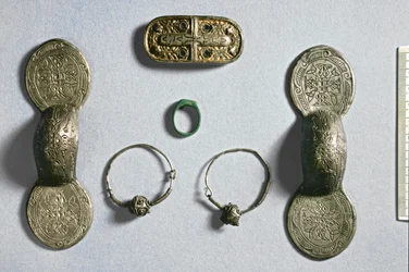 Bijoux de Camon, Amiens, Somme, carolingien, 7ème-10ème siècle