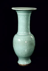 Vase céladon émaillé, Dynastie Yuan