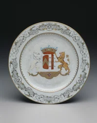 Assiette avec armoiries, vers 1740
