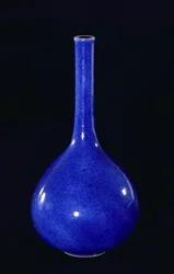 Vase bleu poudré, Dynastie Qing (1644-1912) (céramique)