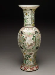 Vase, vers 1700