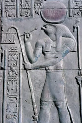 Égypte ancienne, peinture murale/sculpture, Horus écrit sur un rouleau de papyrus, Temple de Sobek et Horus, Kom Ombo