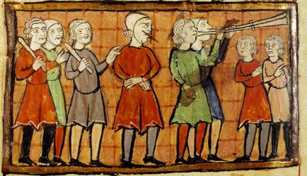 Faux témoin à la langue percée condamné à errer dans les rues de la ville précédé de joueurs de trompette miniatures du manuscrit de Citeaux. Angers, Bibliothèque municipale