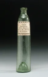 Bouteille ayant contenu de l
