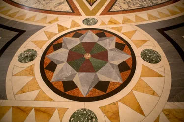 Scuola Grande di San Rocco, sol