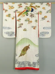 Robe de mariée Uchikake décorée d