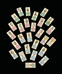 Un ensemble de vingt-sept dominos en ébène et os, représentant des tsars et tsarines russes, vers 1850-1875