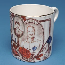 Chope souvenir Angleterre contre Écosse (céramique)