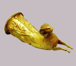 Rhyton, corne à boire, Ve-IVe siècle av. J.-C.
