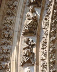 Archivolte du portail central de la façade ouest, détail d