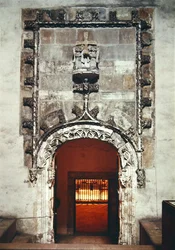 Entrée de la Camara Santa