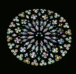 Rosace rayonnante, vers 1380