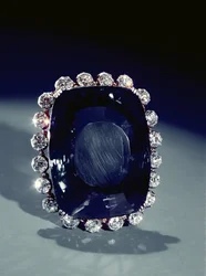 La Broche Logan (saphir et diamant)