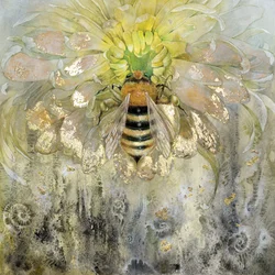 Abeille dorée sur une fleur