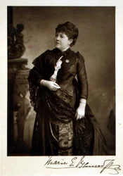 Marie Effie Wilton Bancroft (1839-1921), actrice et directrice de théâtre, portrait photographique