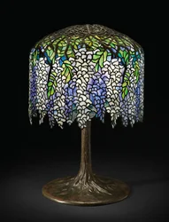 Lampe de table aux glycines, vers 1910