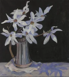 Magnolias blancs dans un pichet en argent, 2019