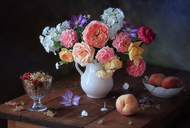 Nature morte florale aux pêches