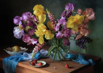 Iris frais et fruits