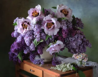 Bouquet de pivoines lilas