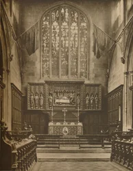 Chœur et fenêtre orientale de St. Margarets, Westminster, vers 1935