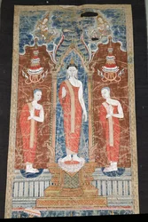 Bannière représentant Bouddha debout avec deux disciples, style Ratanakosin