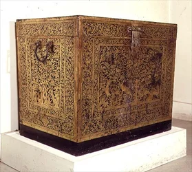 Coffre en laque noire avec décoration dorée, peut-être boîte à écritures bouddhistes, fabriqué à Ayutthaya, Thaïlande