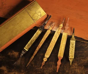 Manuscrits bouddhistes Lanna (feuille de palmier et bois)