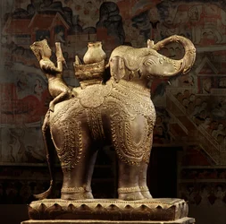 Éléphant en bronze Lanna