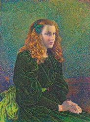 Jeune femme en robe verte