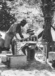 Errol Hinds et Julius Mapata, de Livingstone à Broken Hill, Rhodésie du Nord, 1925-1927