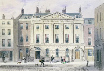 La façade est de Skinners