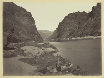 Cañon Noir, fleuve Colorado, vu vers l