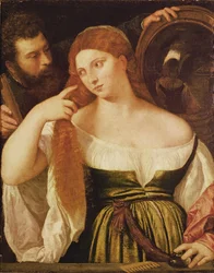 Femme se peignant les cheveux