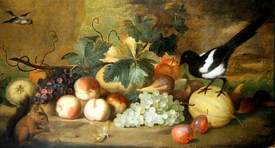 Une nature morte de fruits avec une pie et un écureuil roux