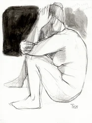 Une femme plongée dans ses pensées