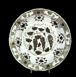 Plat, Isnik, début du XVIe siècle