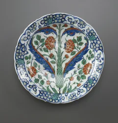 Plat, Iznik, dynastie ottomane, 1570-75