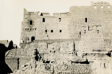 Monastère de Saint-Siméon après sa restauration, Assouan, Égypte, photographie d