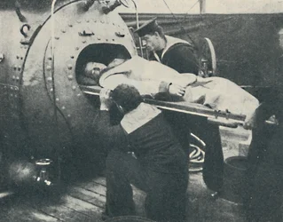 Une chambre de recompression, 1936