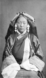 Une femme tibétaine, vers 1910