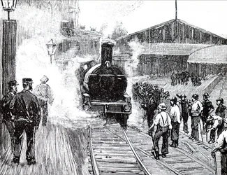 Un train quittant la gare de Plymouth