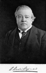 Alfred Chapman, chimiste britannique, vers 1910-1932