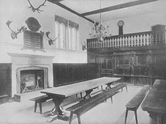 Apethorpe Hall, Northants - M. Leonard Brassey, 1910