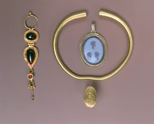 Bijoux grecs et romains assortis, IVe siècle av. J.-C. - XVIIe siècle