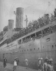 À Singapour, les troupes indiennes arrivent pour participer à la défense du grand port fortifié, 1941