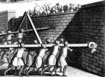 Attaque des murs avec des béliers, vers 1800