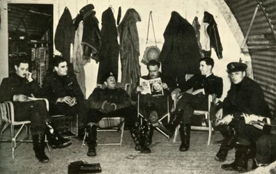 Vol B en alerte, vers 1939-1940