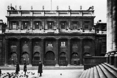 Banque, Londres, 1926-1927